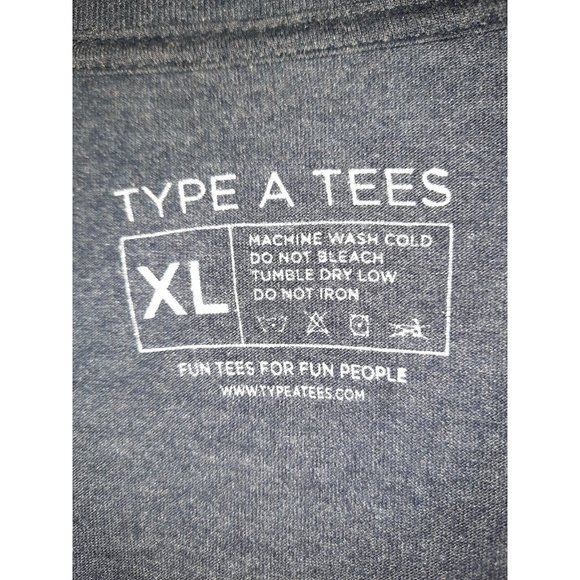 T shirt - Picture 2 of 4